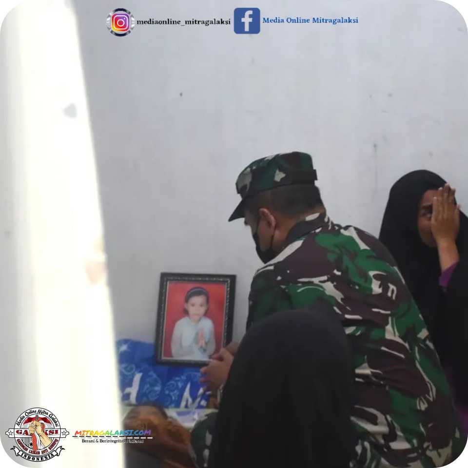 Danrem 121/Abw Brigjen TNI Pribadi Jatmiko, Melayat Kerumah Anak Anggota Korem Yang Meninggal Dunia.